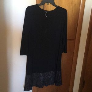 New Nik and Nash Black & Silver Tunic Size M